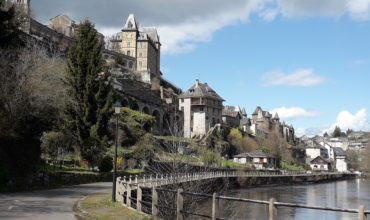 Uzerche vu de la Vézère